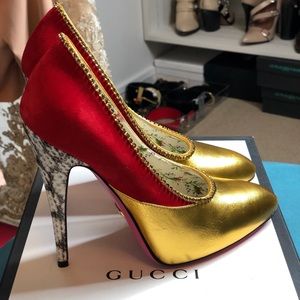 Gucci Gold/Red/Snakeskin pump